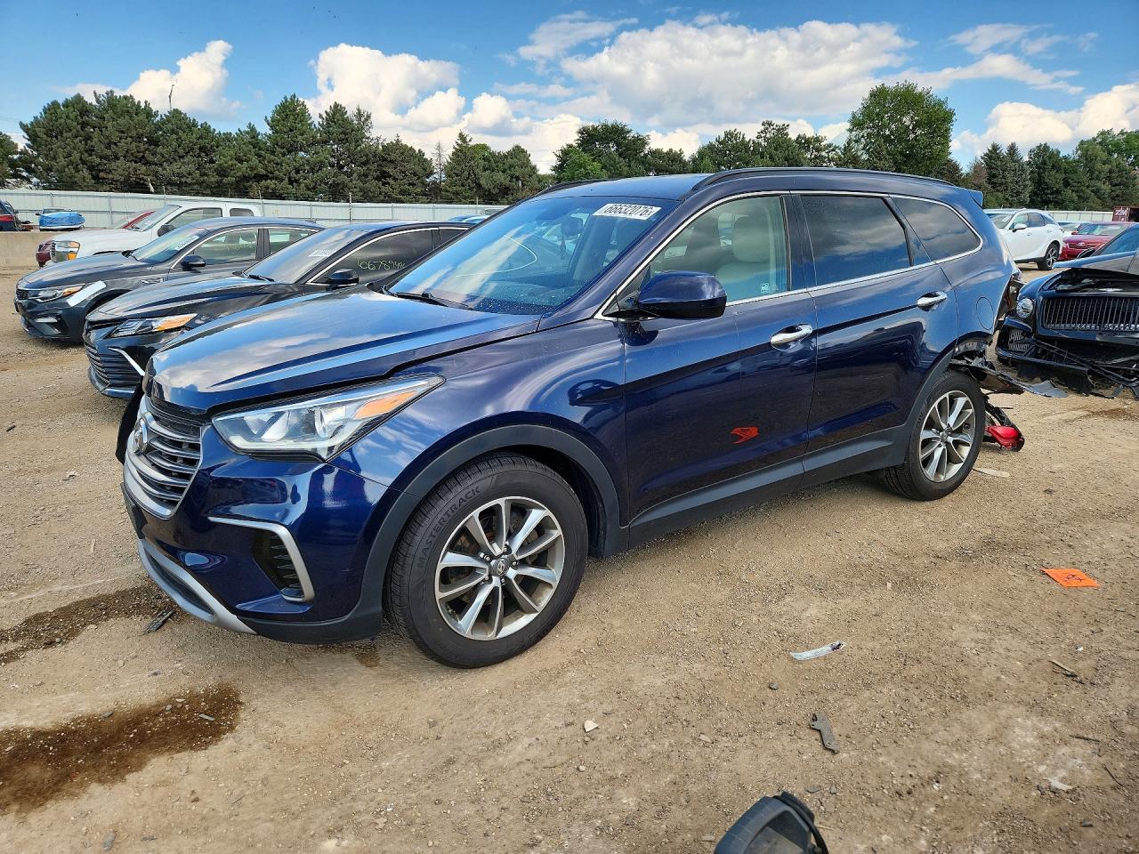 2017 HYUNDAI SANTA FE SE | KM8SMDHF9HU215888 | UPCARS