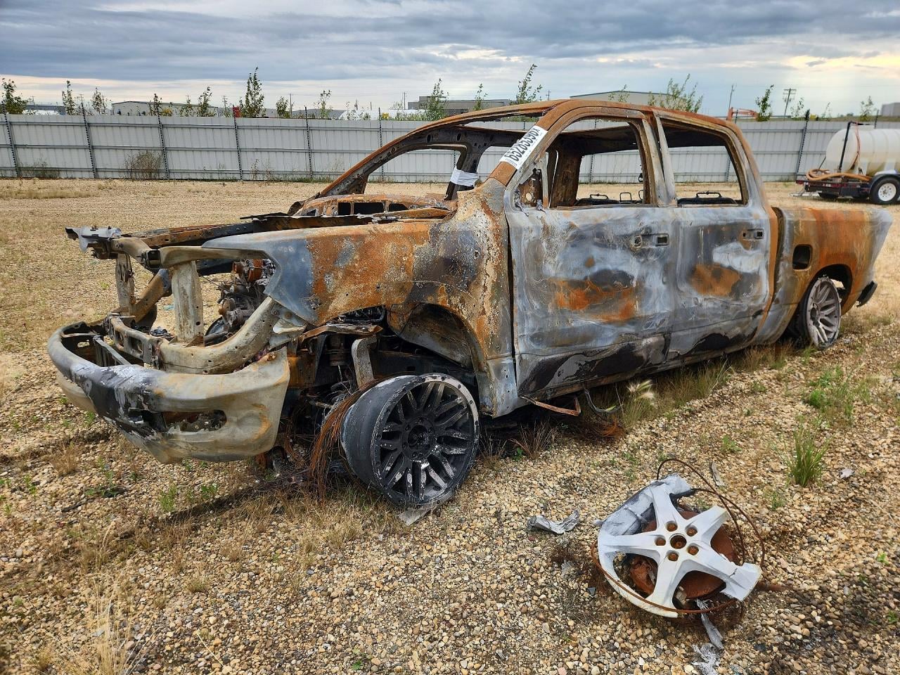 2022 RAM 1500 LARAMIE | 1C6SRFJT3NN309733 | UPCARS
