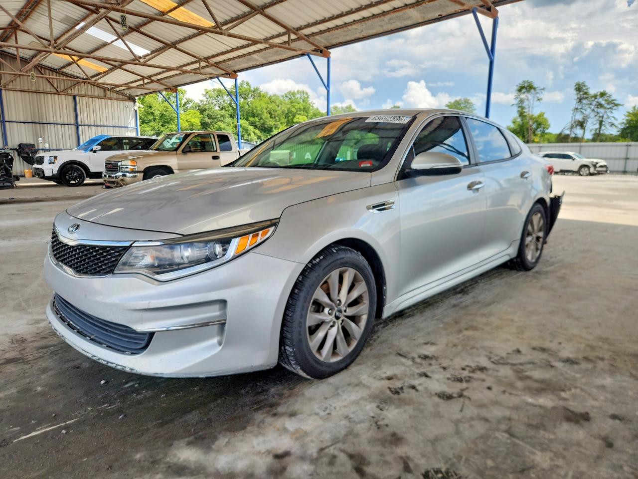 2017 KIA OPTIMA LX | 5XXGT4L38HG171320 | UPCARS
