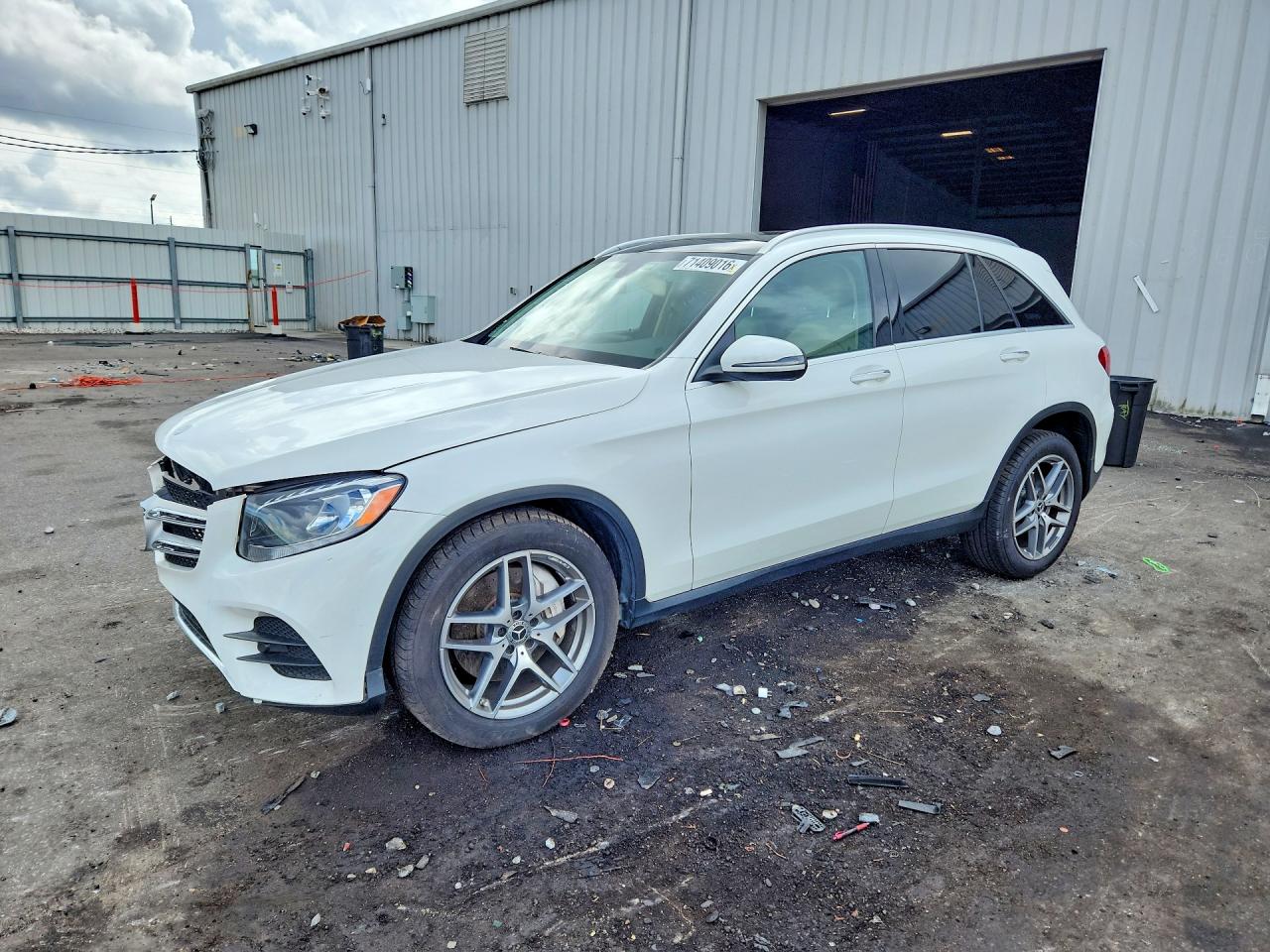 2017 MERCEDES-BENZ GLC-CLASS 300 | WDC0G4JB5HF250372 | UPCARS