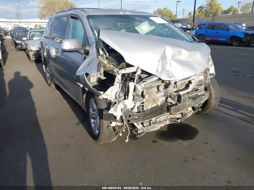 2016 TOYOTA SIENNA LE 8 PASSENGER | 5TDKK3DC0GS745394 | UPCARS