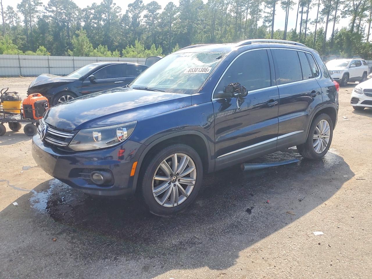 2012 VOLKSWAGEN TIGUAN S | WVGAV7AX8CW574370 | UPCARS