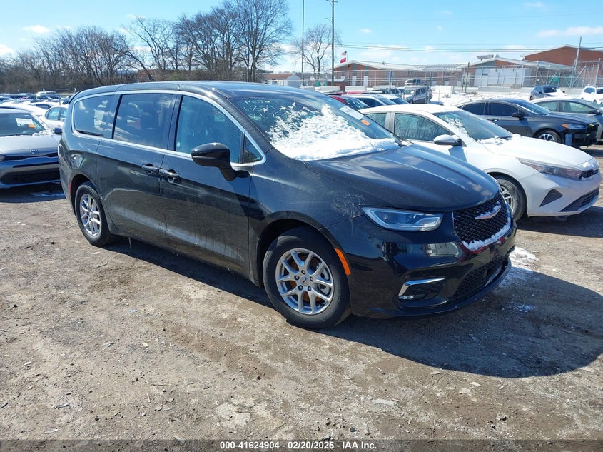 2023 CHRYSLER PACIFICA TOURING L | 2C4RC1BG0PR596354 | UPCARS