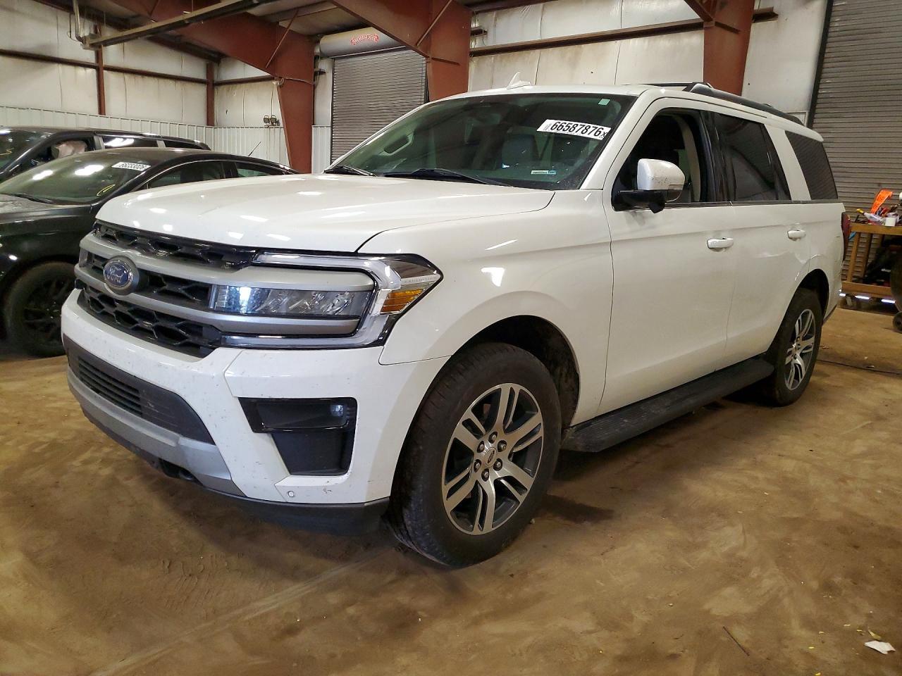 2024 FORD EXPEDITION XLT | 1FMJU1J87REA03556 | UPCARS