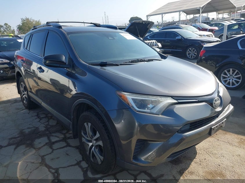 2017 TOYOTA RAV4 LE | JTMZFREVXHJ716067 | UPCARS