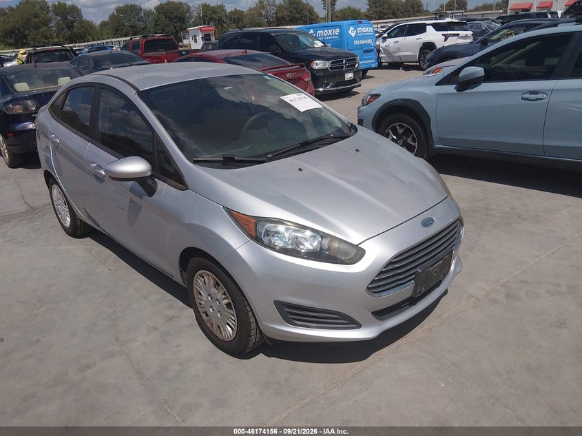 2015 FORD FIESTA S | 3FADP4AJ8FM145746 | UPCARS