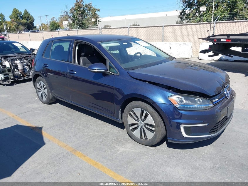 2015 VOLKSWAGEN E-GOLF SEL PREMIUM | WVWPP7AUXFW911821 | UPCARS