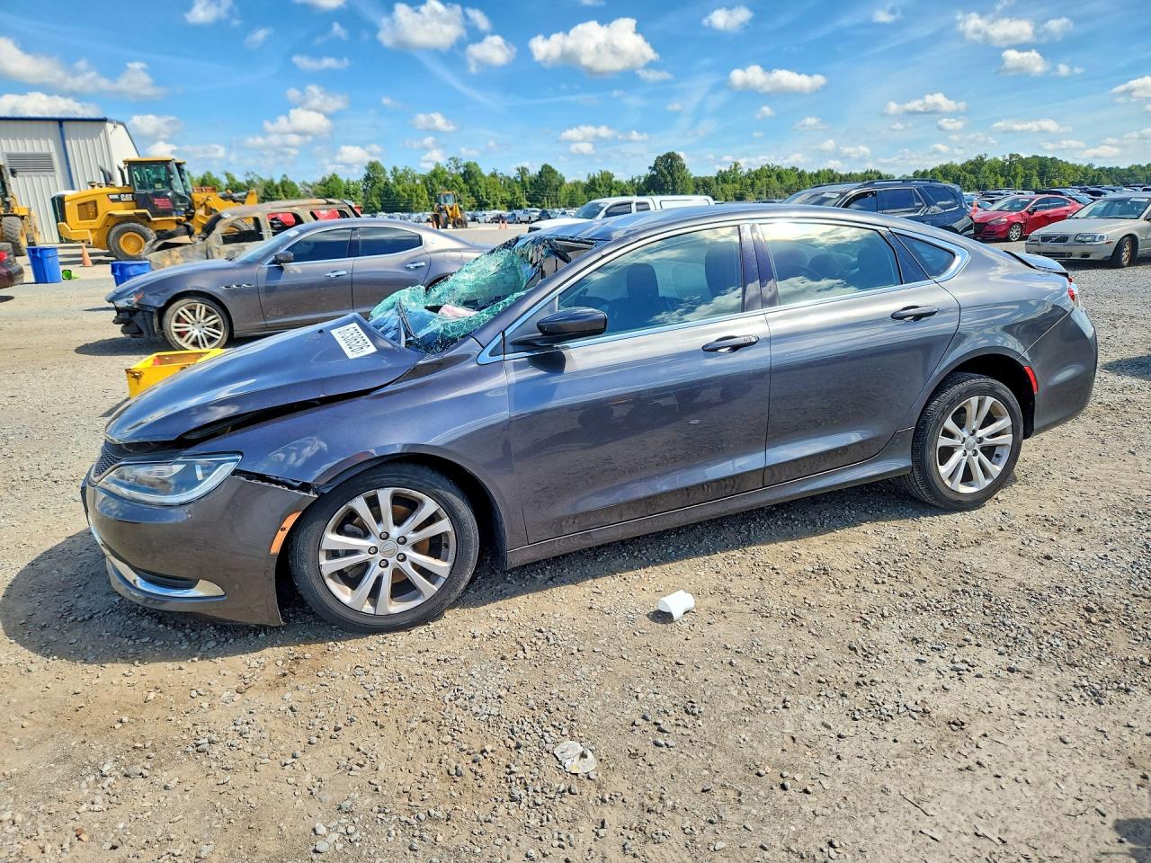2015 CHRYSLER 200 LIMITED | 1C3CCCAB5FN697025 | UPCARS