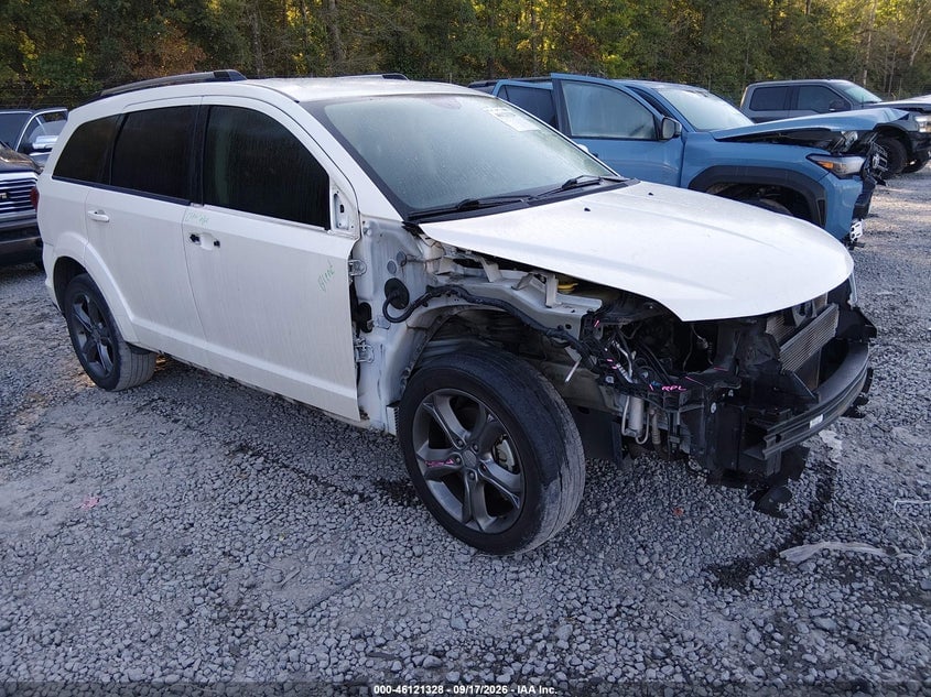2017 DODGE JOURNEY CROSSROAD | 3C4PDCGB7HT517063 | UPCARS