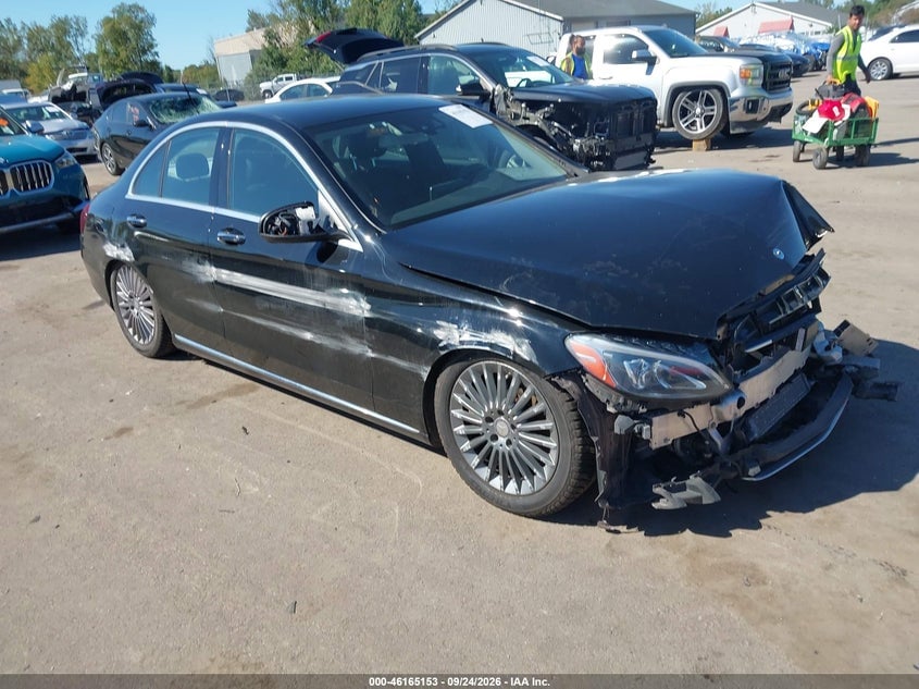 2015 MERCEDES-BENZ C 300 LUXURY 4MATIC | 55SWF4KB3FU041620 | UPCARS