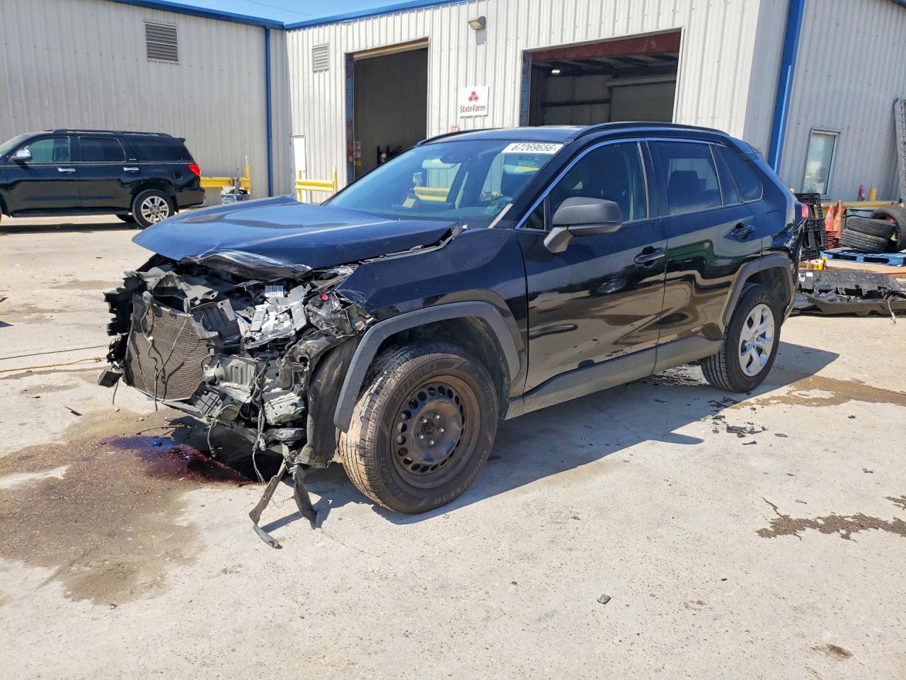 2019 TOYOTA RAV4 LE | JTMH1RFVXKD013079 | UPCARS