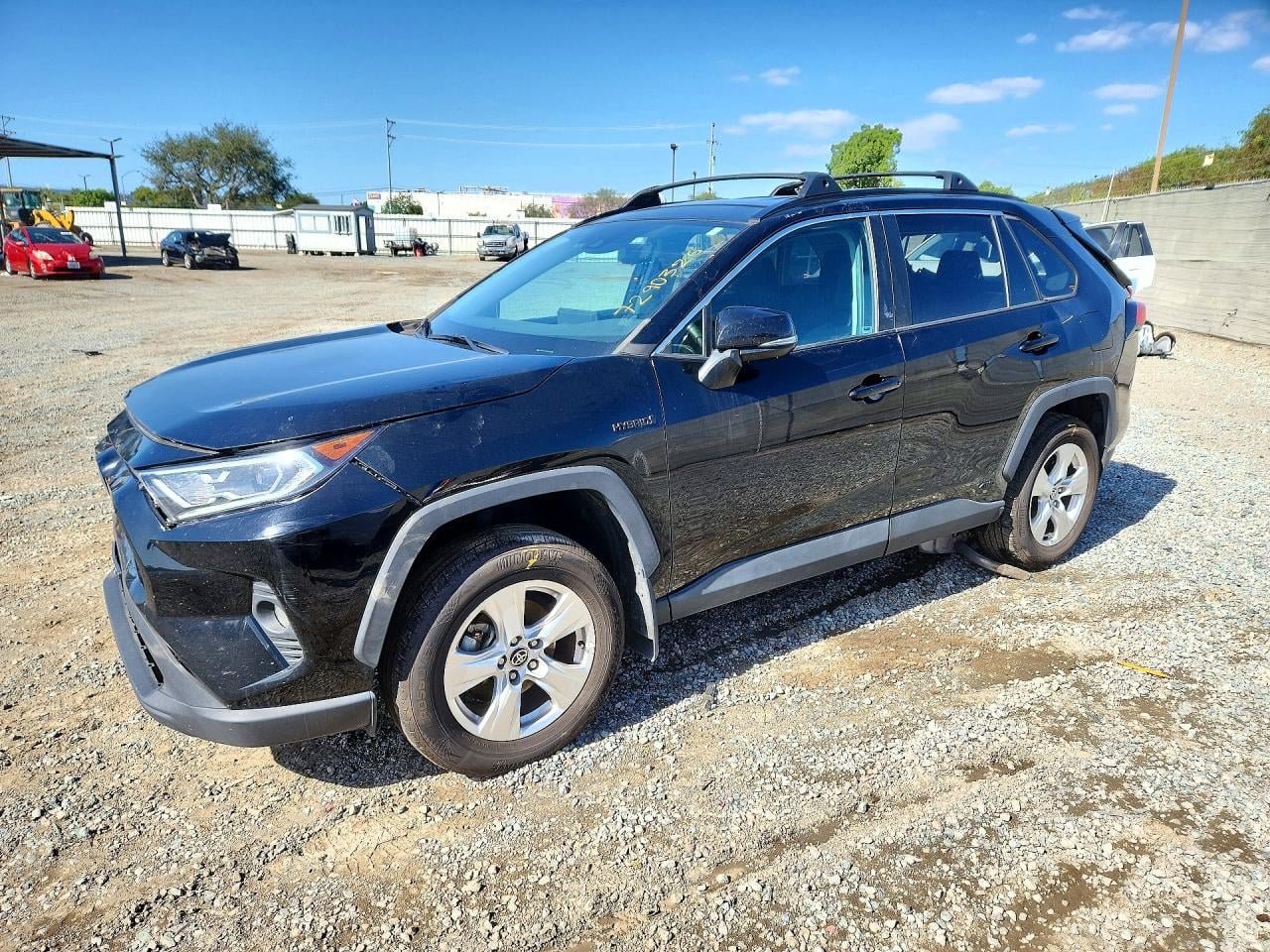 2021 TOYOTA RAV4 XLE | 4T3RWRFV2MU028218 | UPCARS