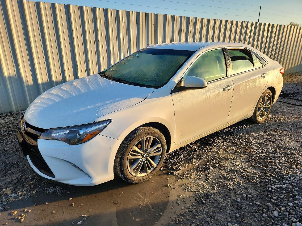 2017 TOYOTA CAMRY SE | 4T1BF1FK0HU662263 | UPCARS