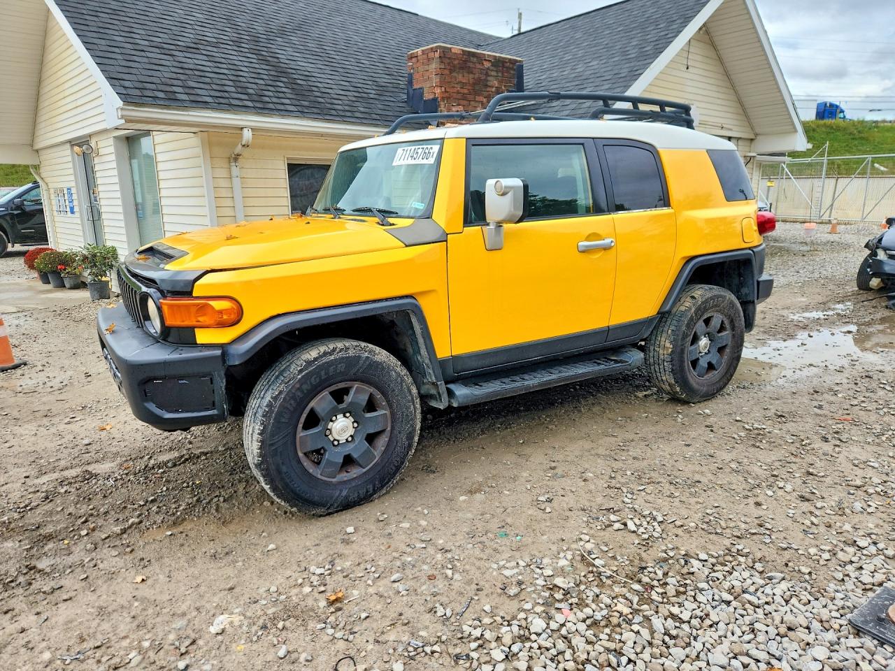 2007 TOYOTA FJ CRUISER BASE | JTEBU11F770034383 | UPCARS