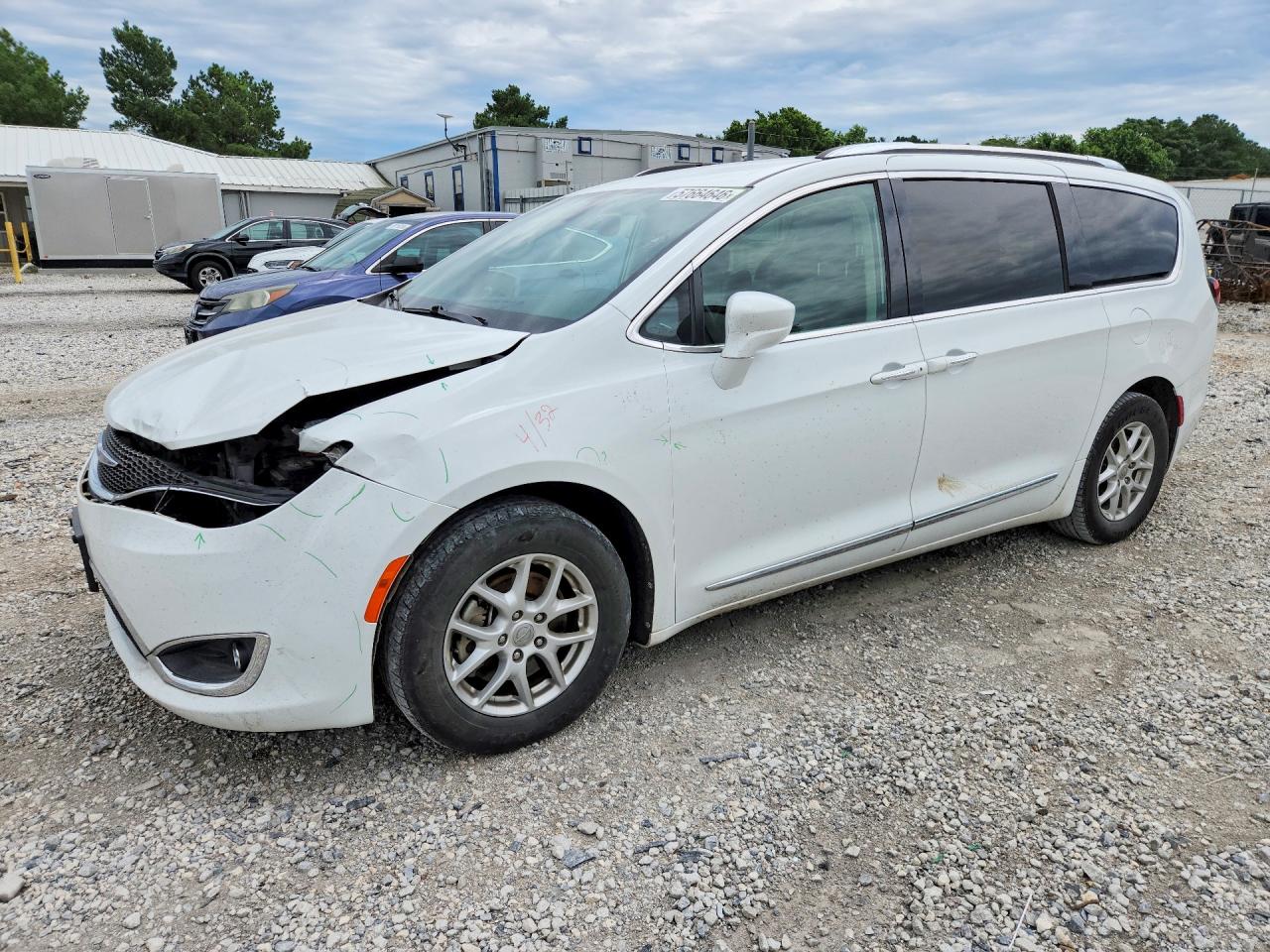 2020 CHRYSLER PACIFICA TOURING L | 2C4RC1BG9LR268618 | UPCARS