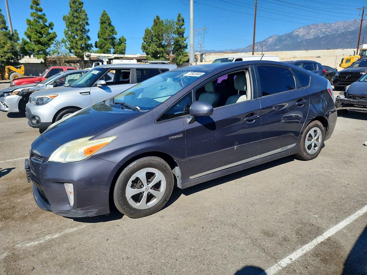 2012 TOYOTA PRIUS FOUR | JTDKN3DU9C1614004 | UPCARS