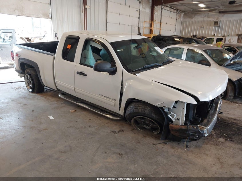 2010 CHEVROLET SILVERADO 1500 LT | 1GCSKSE32AZ149850 | UPCARS