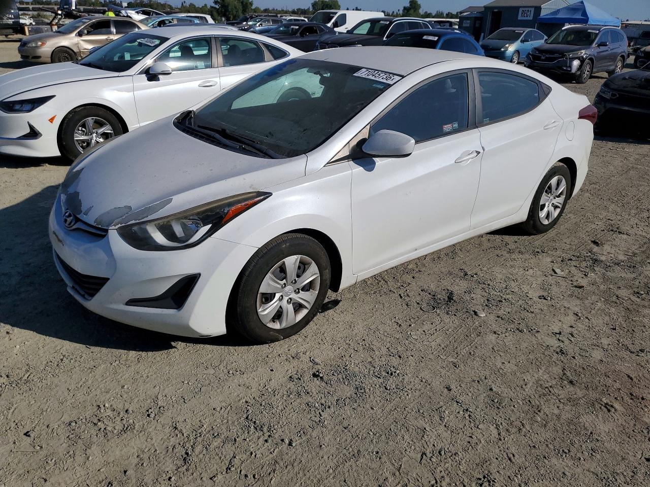 2016 HYUNDAI ELANTRA SE | 5NPDH4AE2GH686714 | UPCARS