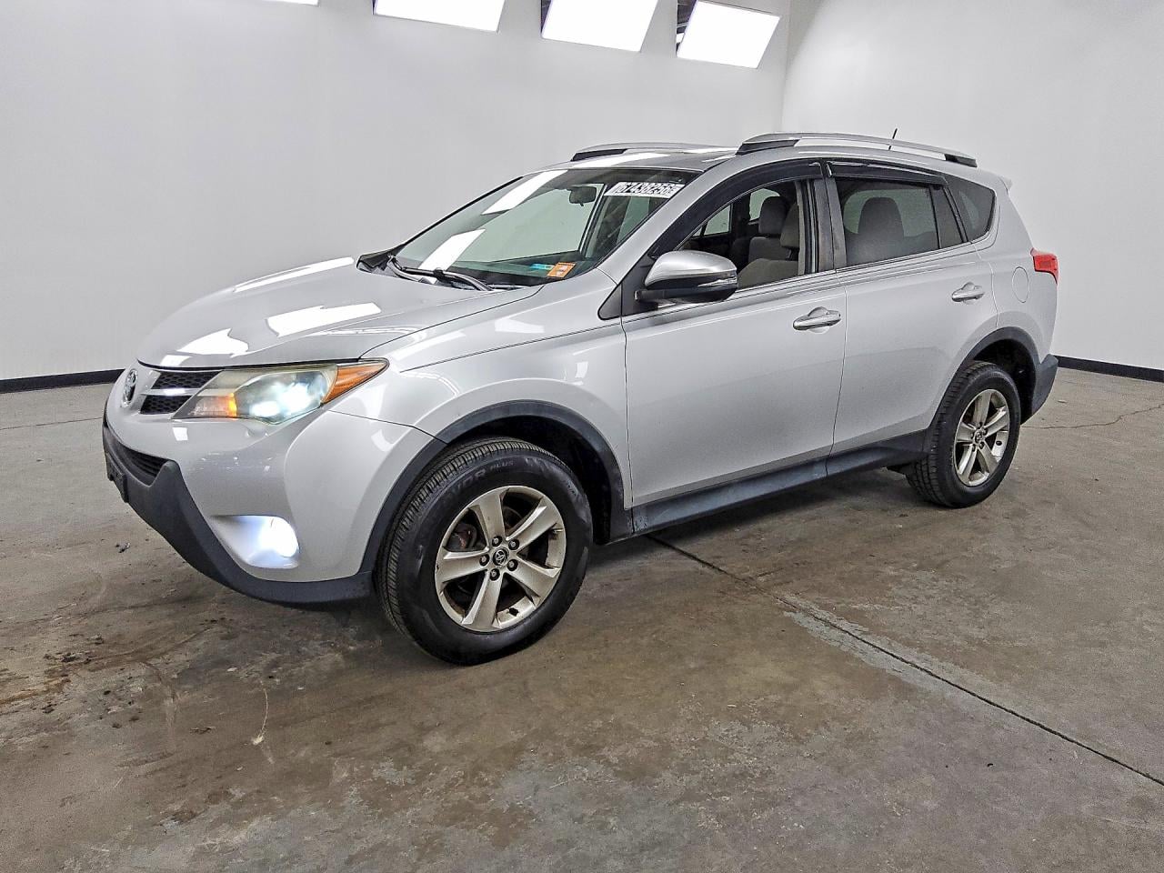 2015 TOYOTA RAV4 XLE | 2T3WFREV5FW131673 | UPCARS