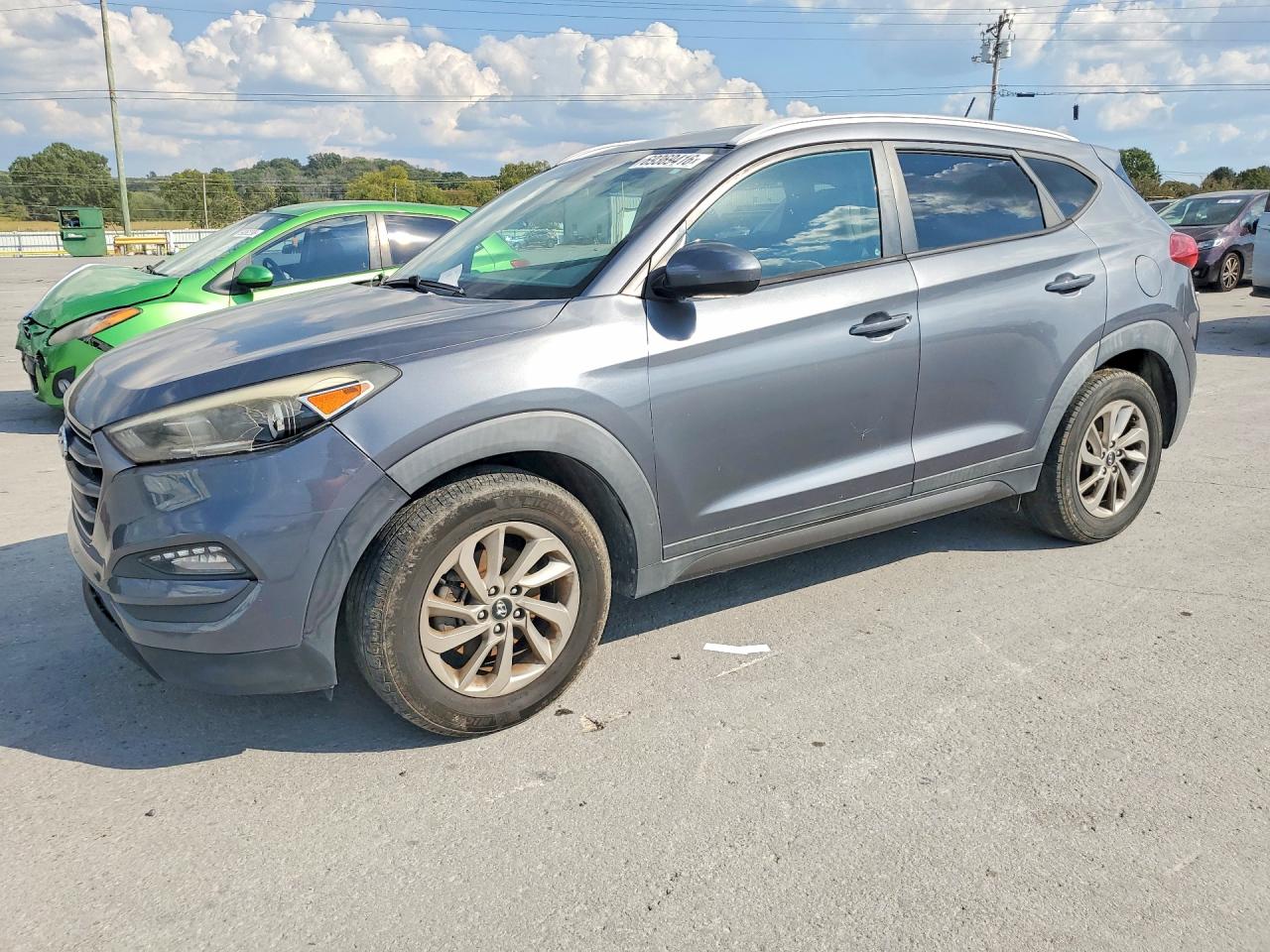 2016 HYUNDAI TUCSON SE | KM8J33A4XGU088150 | UPCARS