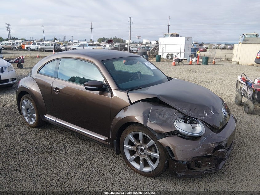 2012 VOLKSWAGEN BEETLE 2.5L | 3VWJP7AT8CM660982 | UPCARS