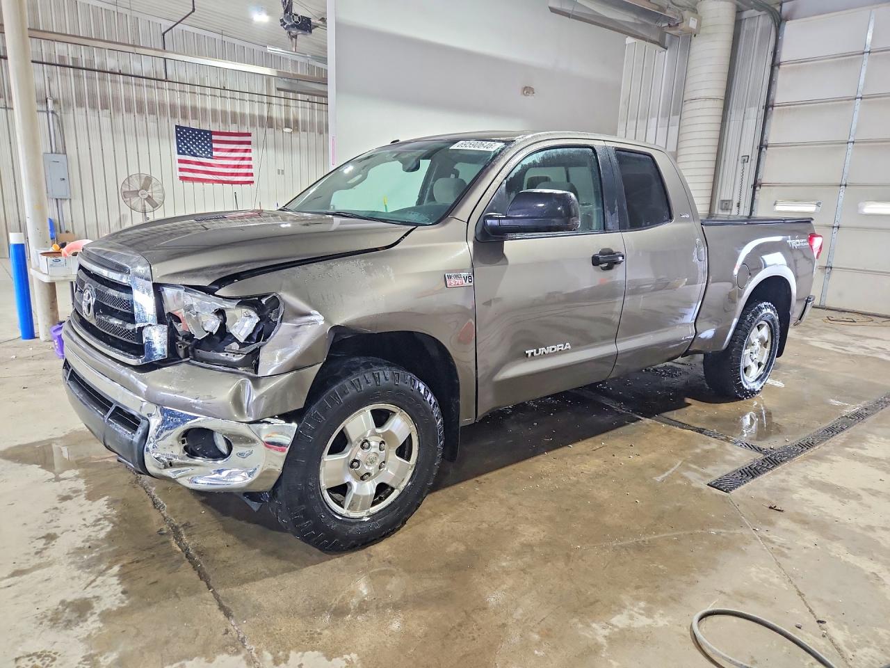 2012 TOYOTA TUNDRA DOUBLE CAB SR5 | 5TFUY5F19CX253286 | UPCARS