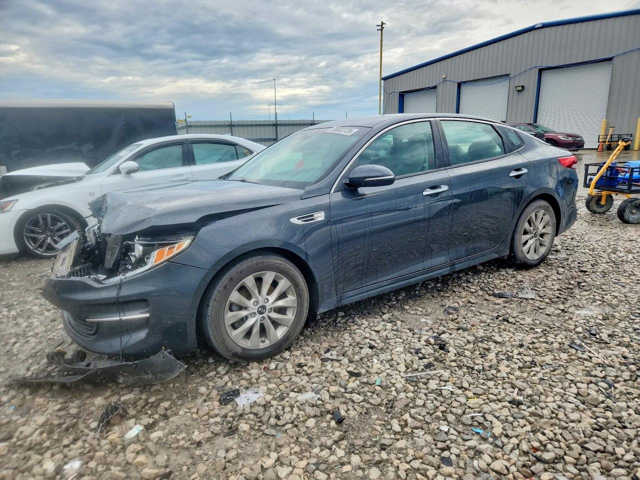 2016 KIA OPTIMA LX | 5XXGT4L31GG015070 | UPCARS