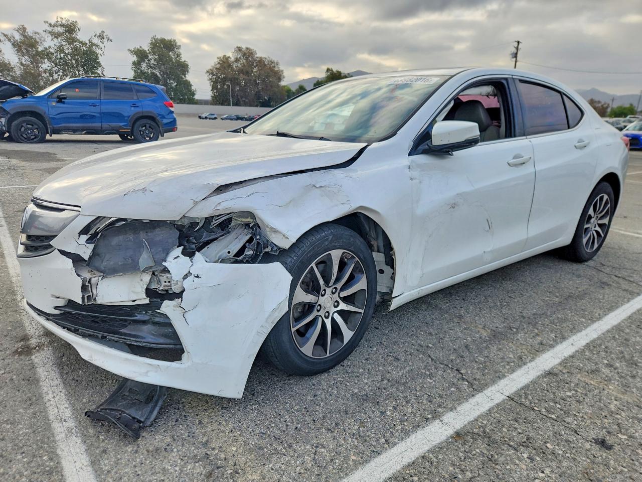 2017 ACURA TLX | 19UUB1F34HA002652 | UPCARS