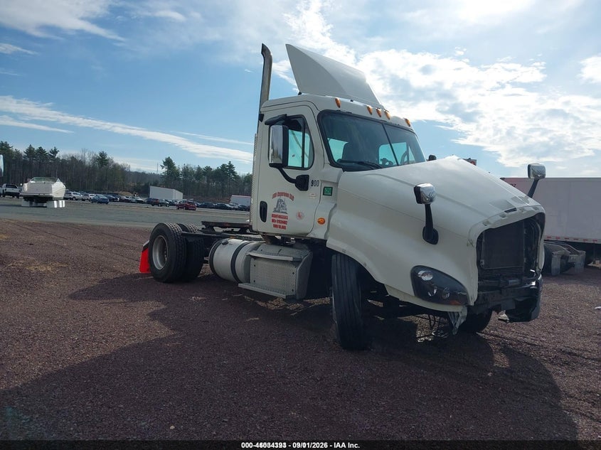 2015 FREIGHTLINER CASCADIA 125 | 3AKBGDDV6FDGG9088 | UPCARS