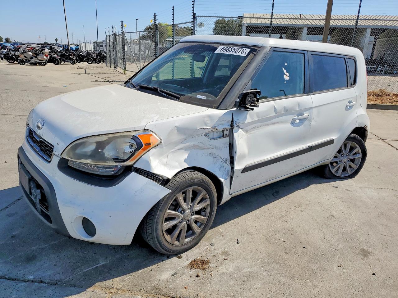 2013 KIA SOUL + | KNDJT2A67D7569029 | UPCARS