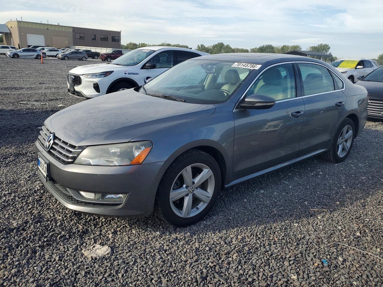 2012 VOLKSWAGEN PASSAT SE | 1VWBN7A39CC046258 | UPCARS