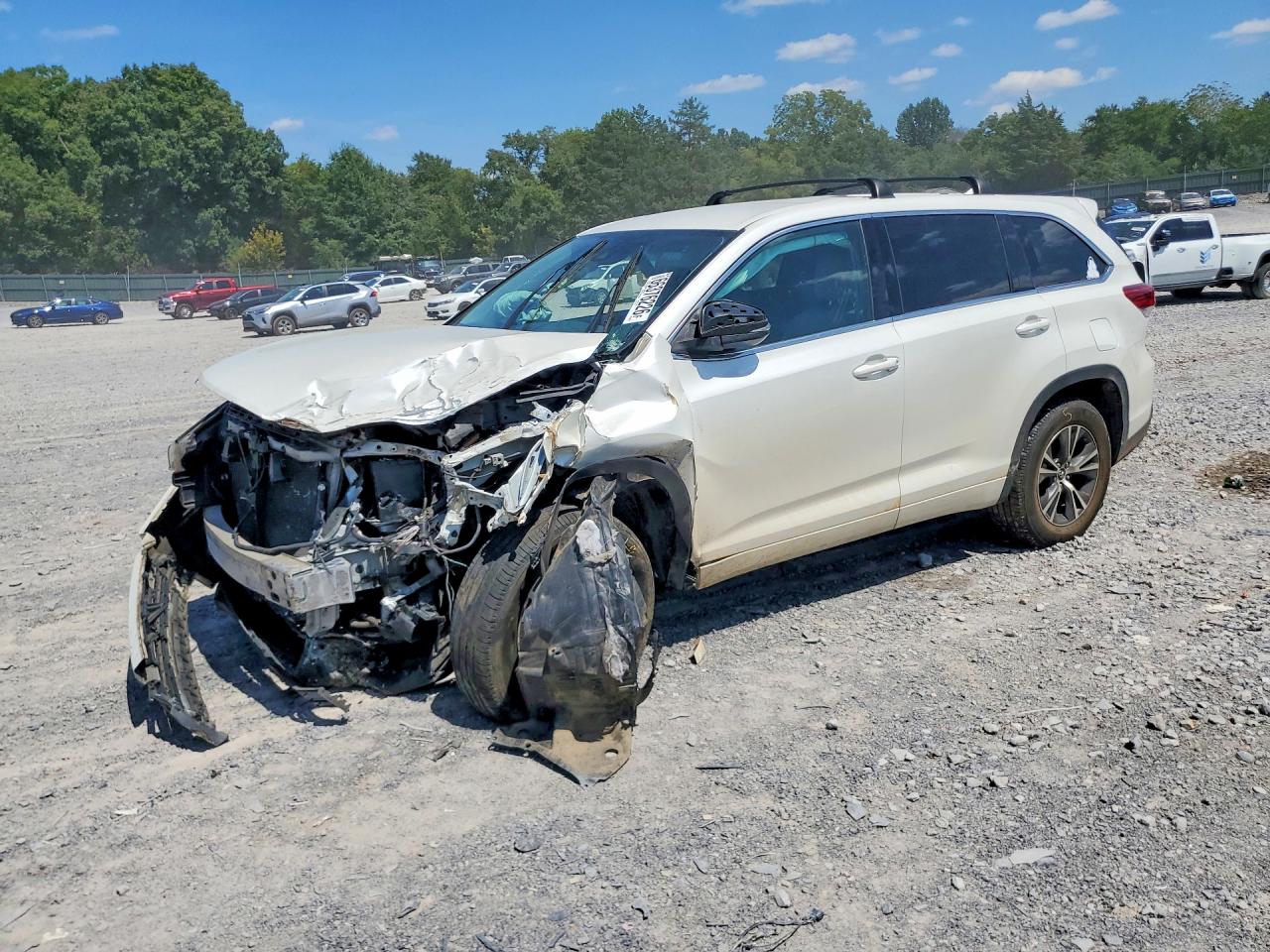 2017 TOYOTA HIGHLANDER LE PLUS | 5TDZZRFHXHS216705 | UPCARS