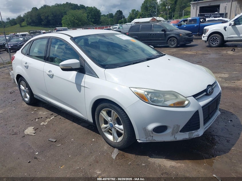 2013 FORD FOCU SE | 1FADP3F26DL195992 | UPCARS