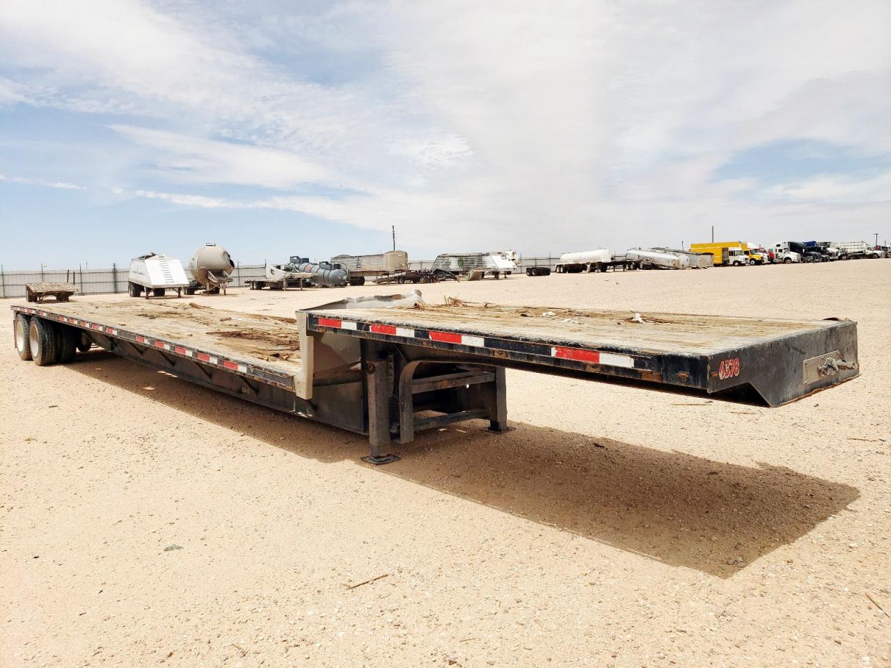 2019 TRANSCRAFT 048 FLATBE | 1TTE482S7K3136882 | UPCARS