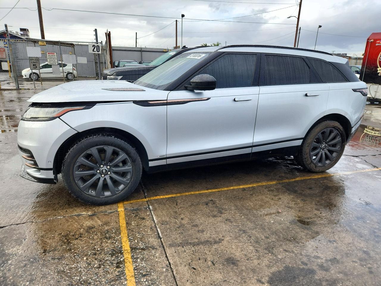 2018 LAND ROVER RANGEROVE R-DYNAMIC SE | SALYL2RX2JA735864 | UPCARS
