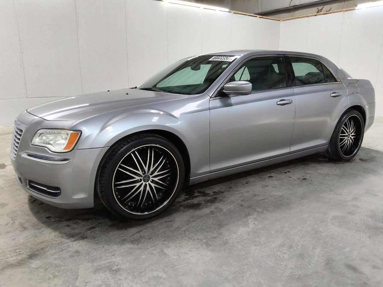 2014 CHRYSLER 300 | 2C3CCAAG3EH171404 | UPCARS