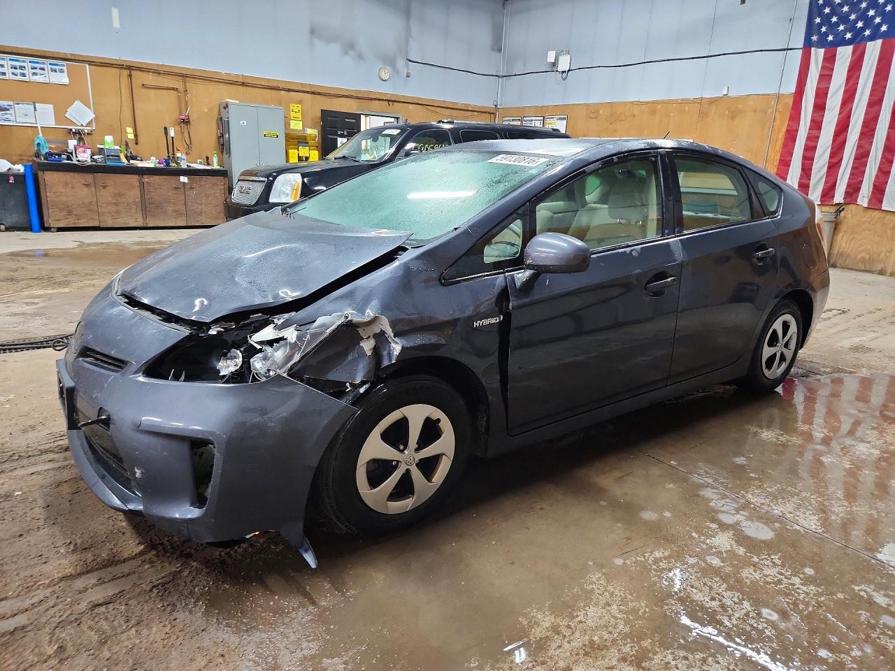 2015 TOYOTA PRIUS TWO | JTDKN3DU6F1980104 | UPCARS