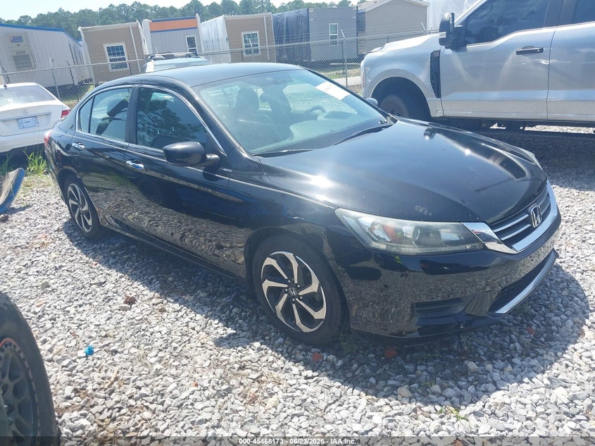 2015 HONDA ACCORD LX | 1HGCR2F32FA034915 | UPCARS