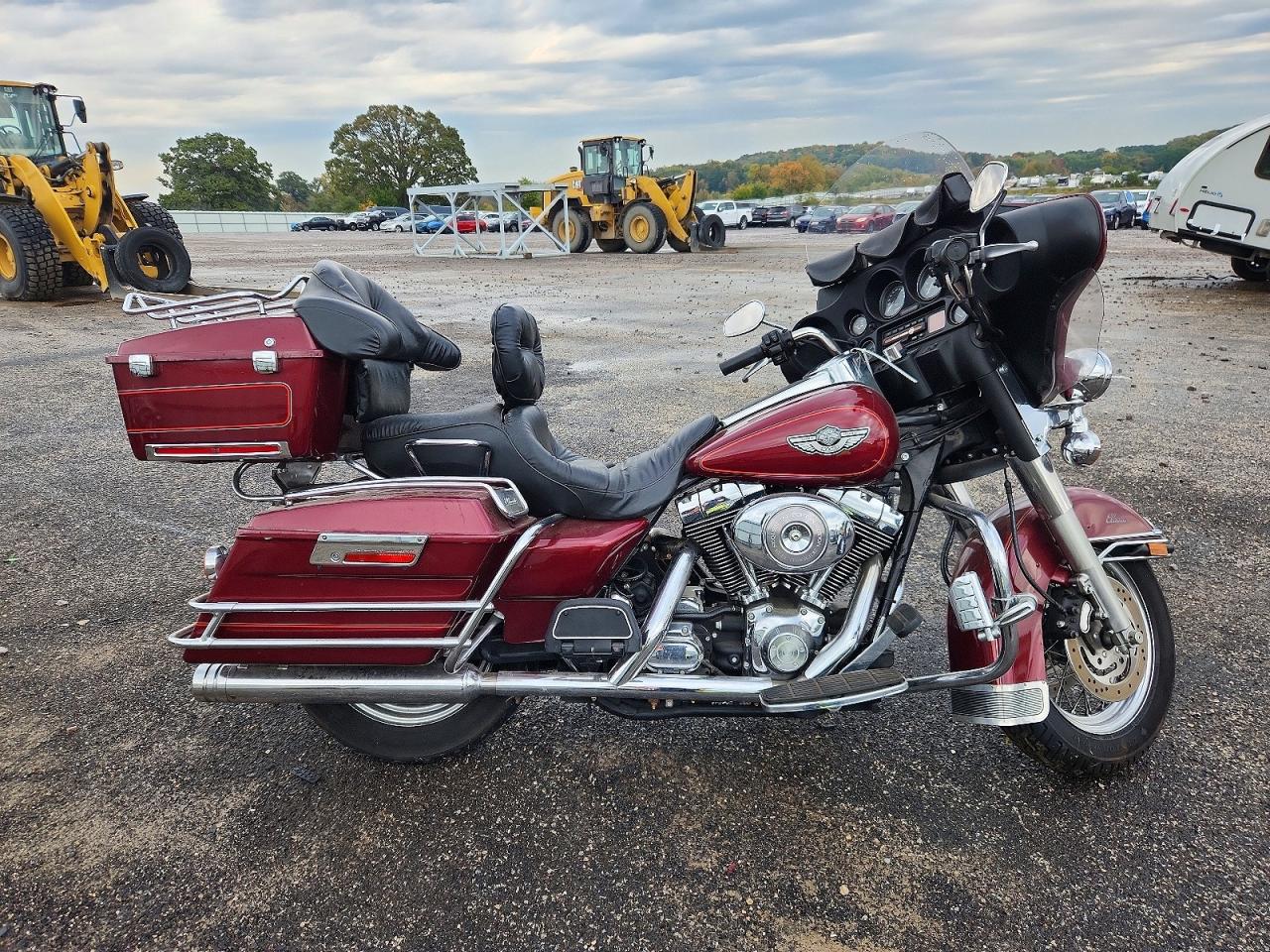 2003 HARLEY-DAVIDSON FL | 1HD1FFW103Y636010 | UPCARS