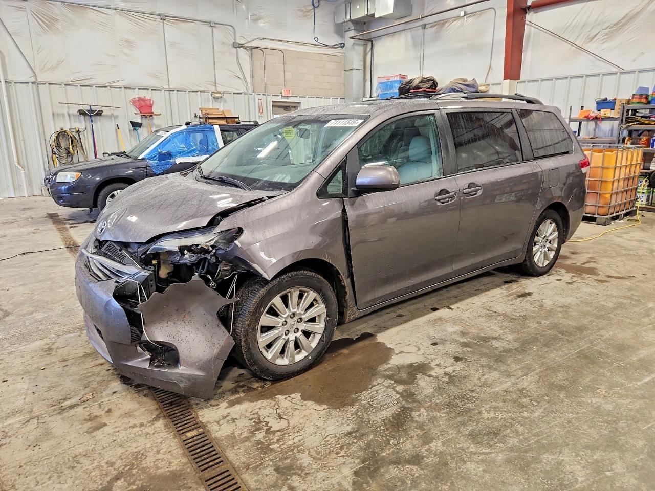 2011 TOYOTA SIENNA XLE 7-PASSENGER | 5TDDK3DC6BS022957 | UPCARS