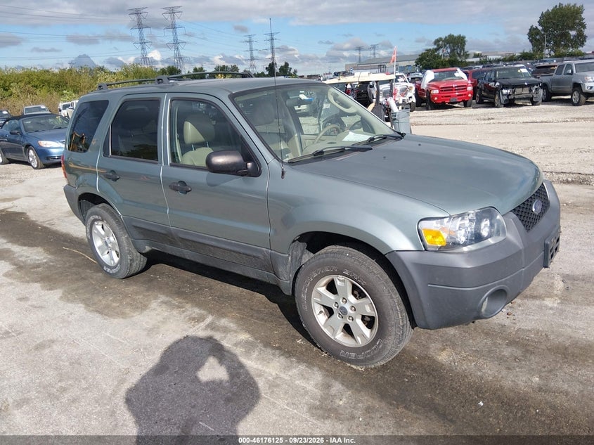 2005 FORD ESCAPE XLT | 1FMCU03175DA20909 | UPCARS