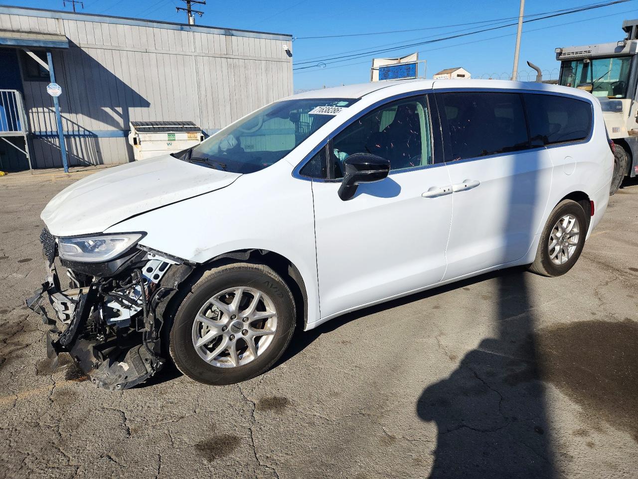 2024 CHRYSLER PACIFICA TOURING L | 2C4RC1BG2RR204347 | UPCARS
