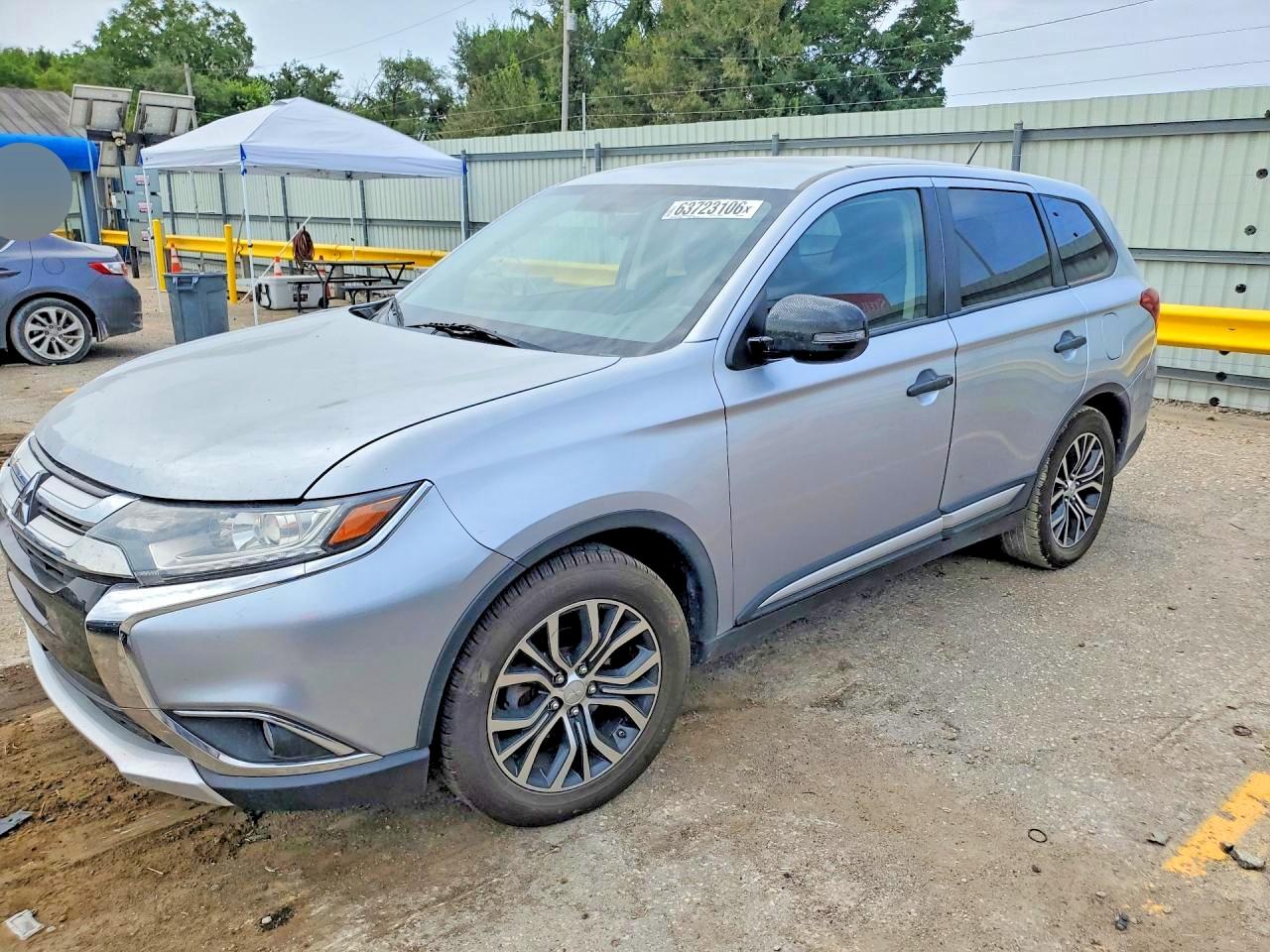 2016 MITSUBISHI OUTLANDER SE | JA4AD3A35GZ003656 | UPCARS