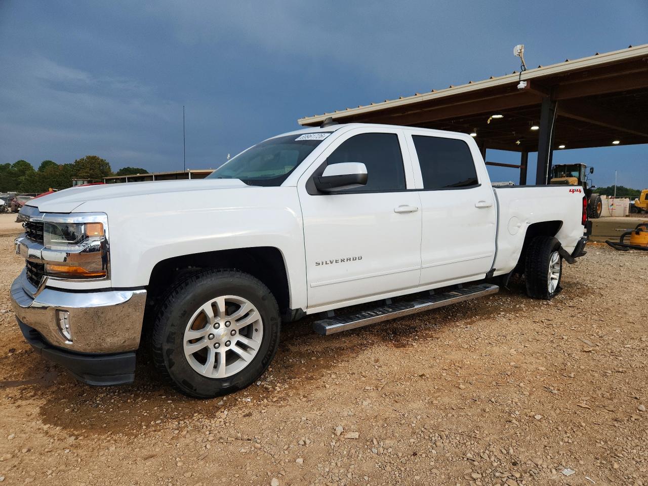 2018 CHEVROLET SILVERADO K1500 LT | 3GCUKREC3JG575578 | UPCARS