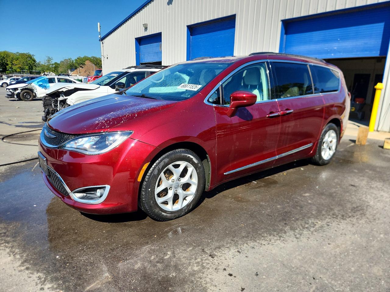 2017 CHRYSLER PACIFICA TOURING L | 2C4RC1BG1HR510700 | UPCARS