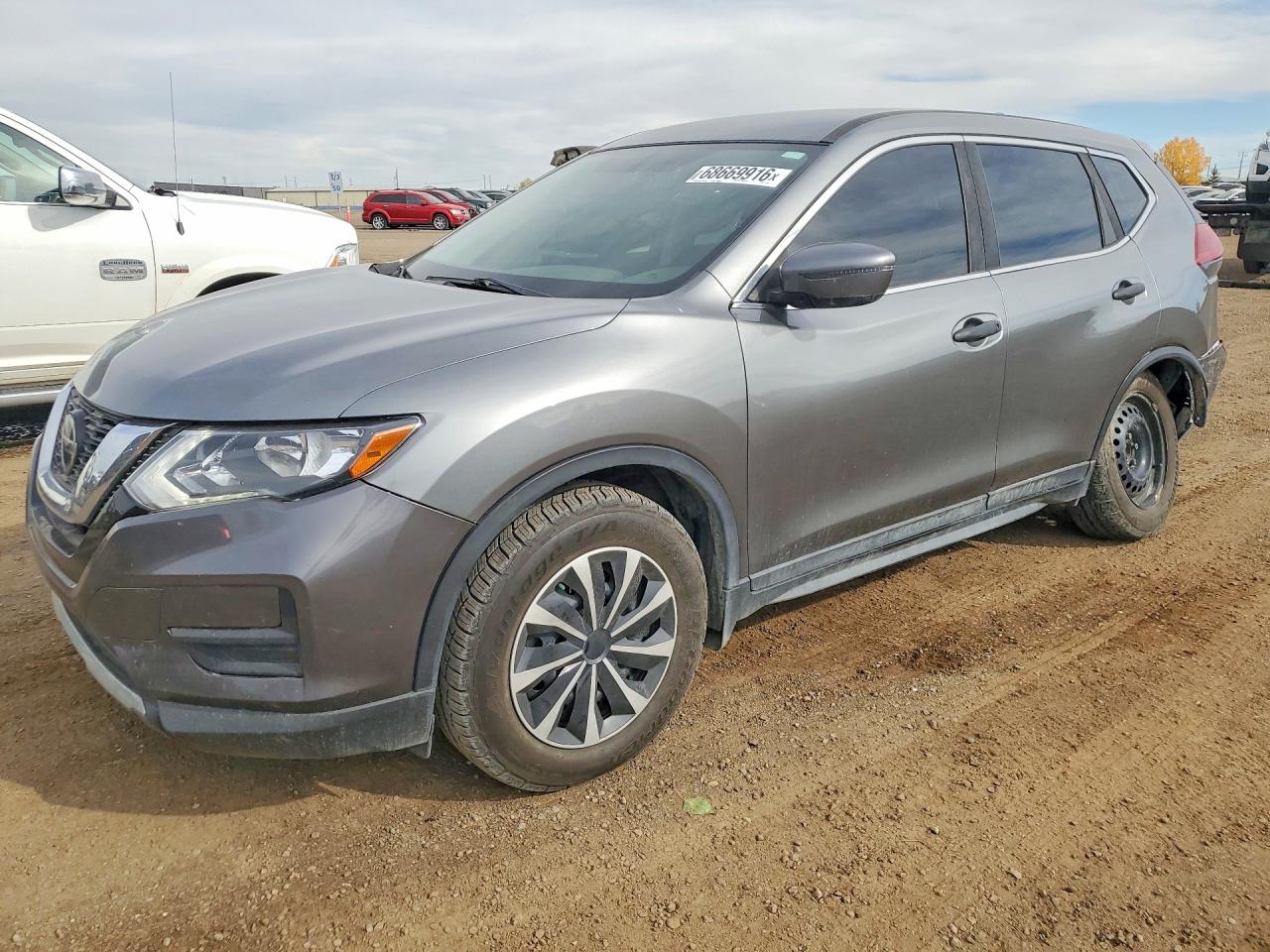 2018 NISSAN ROGUE S | 5N1AT2MT7JC777718 | UPCARS