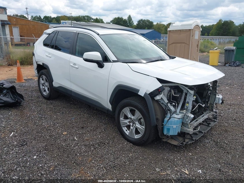 2021 TOYOTA RAV4 XLE | 2T3W1RFVXMC089867 | UPCARS