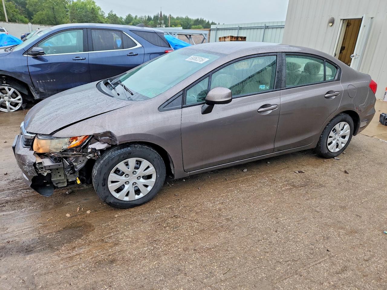 2012 HONDA CIVIC LX | 19XFB2F51CE105306 | UPCARS