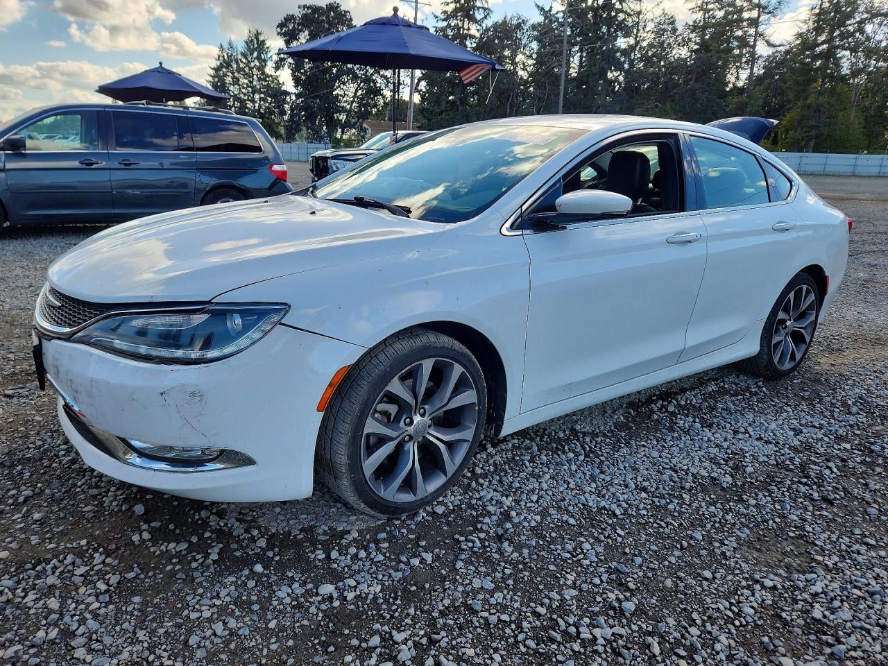 2015 CHRYSLER 200 C | 1C3CCCCB1FN661846 | UPCARS
