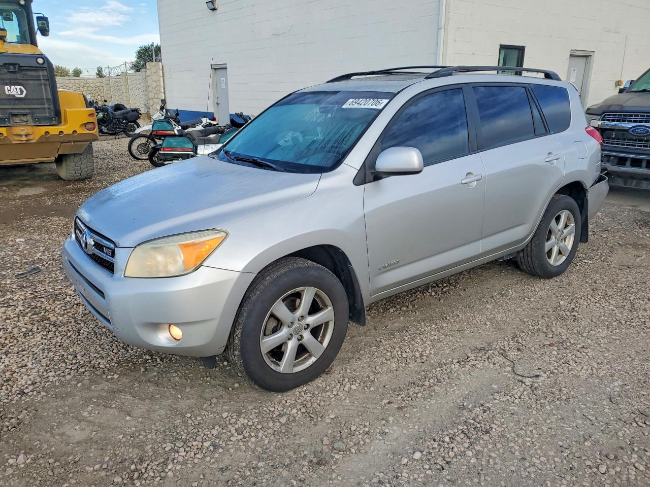 2007 TOYOTA RAV4 LIMITED | JTMBK31V175022729 | UPCARS